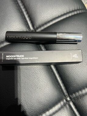Younique Moodstruck Magnetic Eye Liner black, .27 fl.oz. NIB new